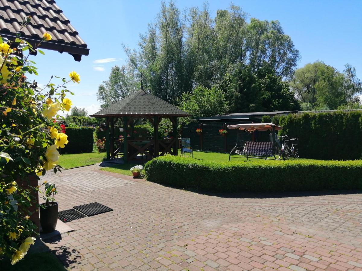 Ferienwohnung Ogrodowe Zacisze Stegna  Exterior foto